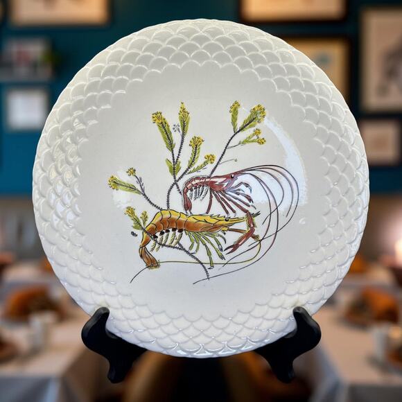 GIEN Grands Crustaces #11 Two Shrimp Hand Painted Faience 10" Plate France 1961 - Picture 1 of 7